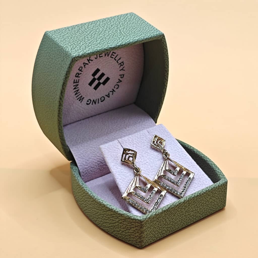 earring box luxury