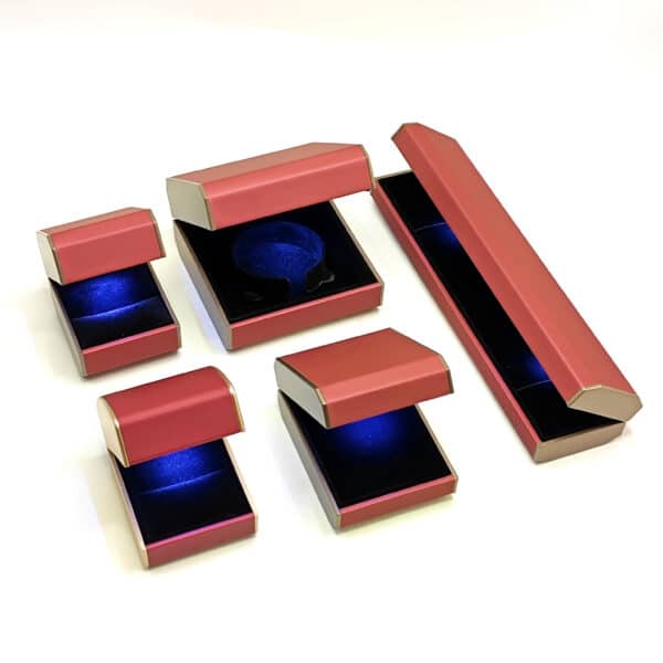 LE17 - Image 3