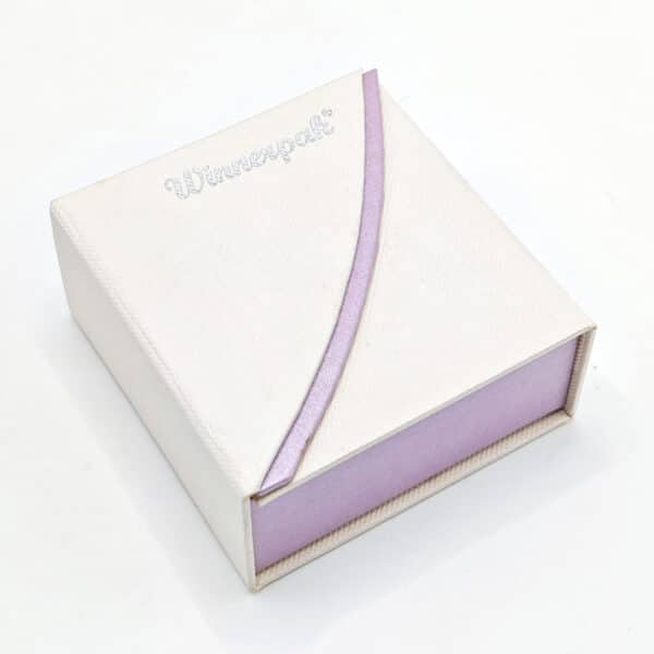 double-door magnetic jewelry box made in China