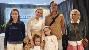 Polynesia jewelry packaging customer