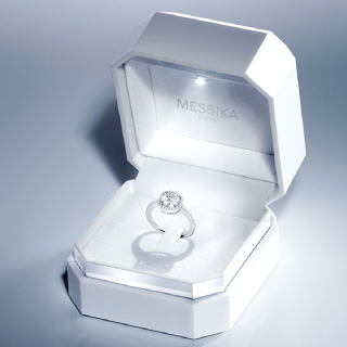 messika box from Winnerpak